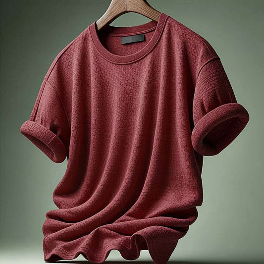 Minimalist Textured T-Shirt - Maroon