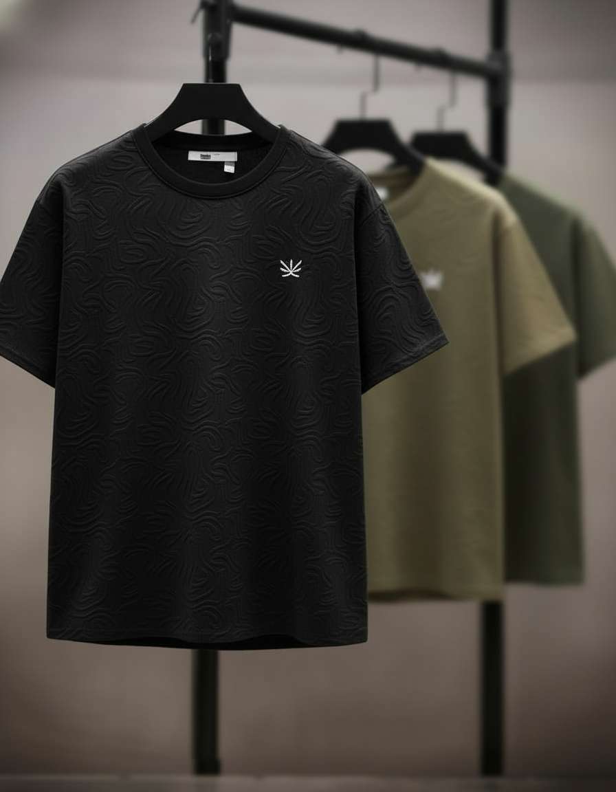 Simple and Sophisticated White T-Shirt - Black